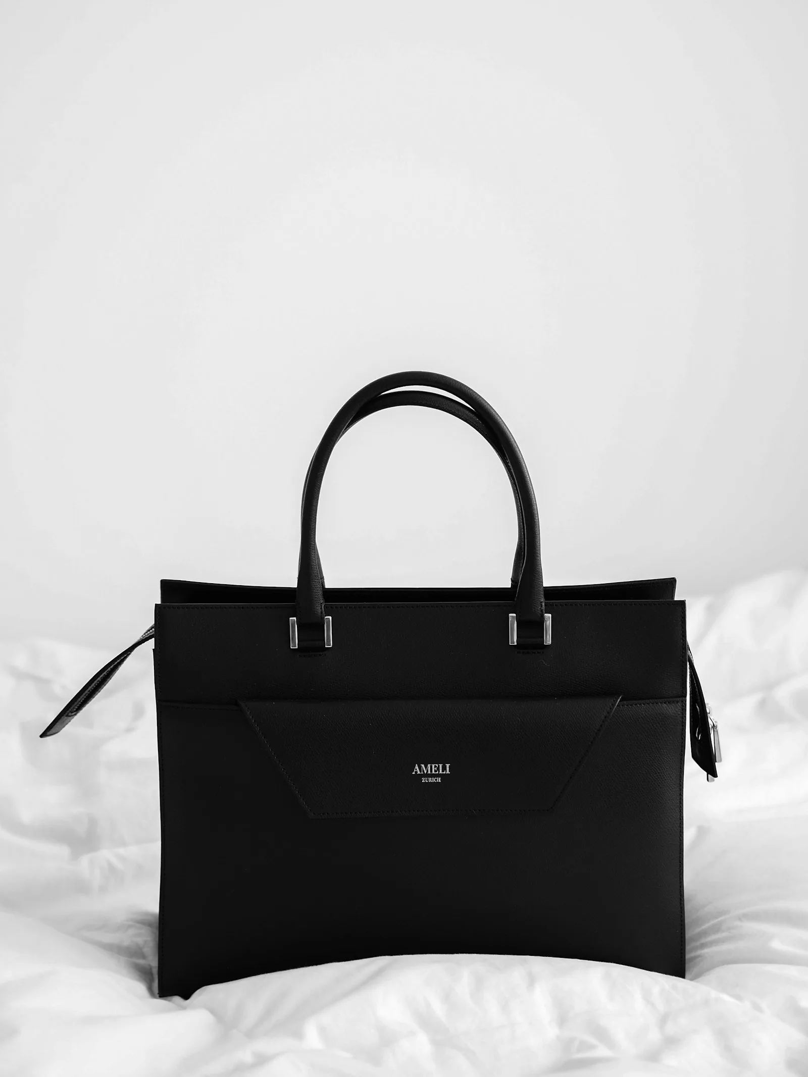 Étui à lunettes — cognac